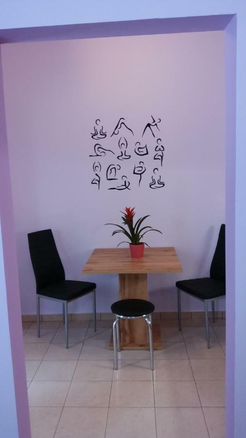 Apartamento Bakonyi Mandala Ház Bakonybél Exterior foto